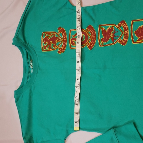 Wizarding Worlds Harry Potter Hogwarts Longsleeve Fitted Tee Kid Size M - Picture 3 of 9